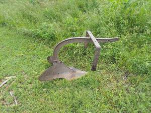 lot 6103 image: Plow Parts - Yard Decor