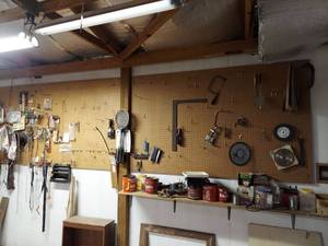 lot 6255 image: All on Wall
