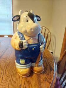 lot 6120 image: cookie jar