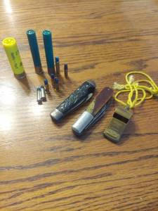 lot 6147 image: pocket knives and whistle