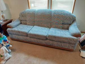 lot 6182 image: Sofa