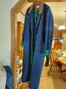 lot 6213 image: Denim Coat