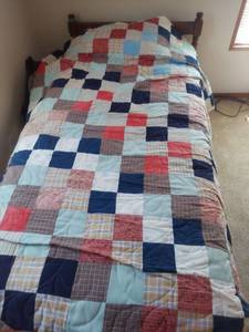 lot 6234 image: Twin Size Quilt