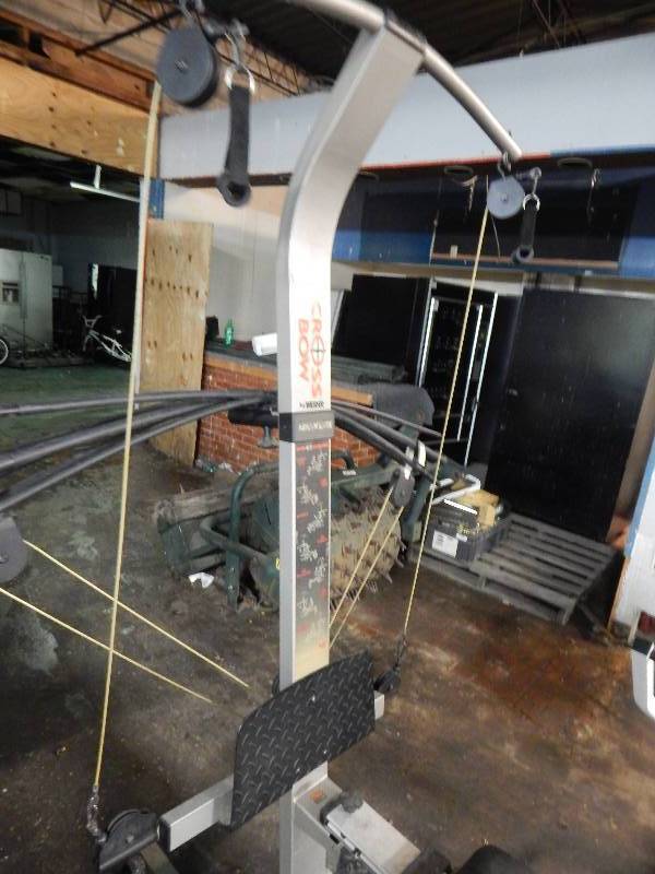 lot 7222 image: Weider Cross-Bow Home Gym