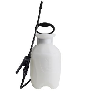 lot 5525 image: Chapin 16100 1 Gallon Lightweight Hand Pump Lawn and Garden Chemical Sprayer
