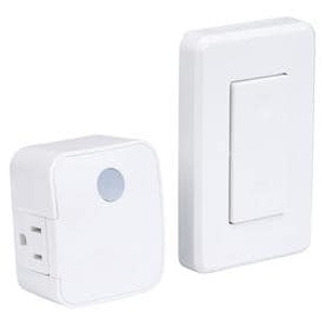 lot 5548 image: Utilitech White Remote Control Outlet