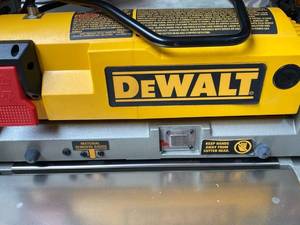 lot 5578 image: Dewalt Bench top Planer
