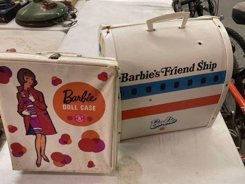 Barbie's friend discount ship united airlines