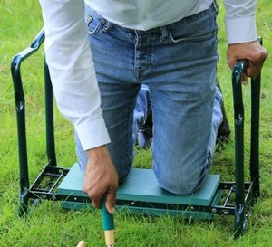 lot 1641 image: Foldable Stool