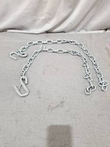 lot 37225 image: Lot of 2 CHAINS