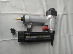 lot 34654 image: PORTER CABLE NAIL FINISHER (MODEL # BN200SB)