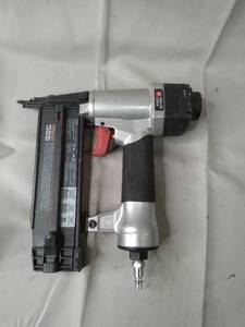 lot 34814 image: PORTER CABLE NAIL FINISHER ( BN200SB)