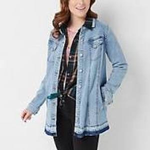 lot 56508 image: LOGO by Lori Goldstein Button Front Denim Jacket w Released H (Light Wash, Reg 8)