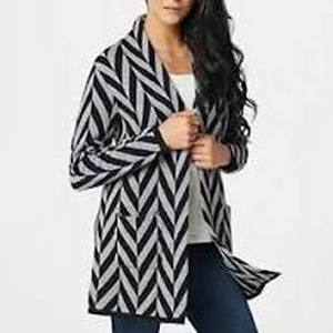 lot 56533 image: Isaac Mizrahi Live 2-Ply Cashmere Jaquard Cardigan (BlackGrey, Medium)