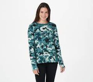 lot 56598 image: Cuddl Duds Fleecewear Stretch Hi-Lo Crew Pullover Top (Green Camo, Large)