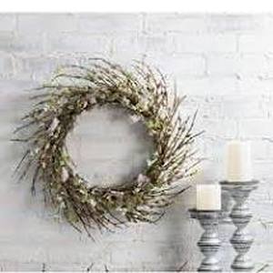 lot 56627 image: 24 Pastel Pussy Willow Wreath by Valerie