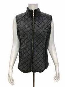 lot 56721 image: Denim & Co. Active Quilted Zip Front Frosted Sherpa Vest Deep Olive Medium (GREEN)