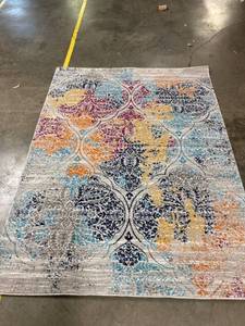 lot 56927 image: Colorful 5 x 7 Area Rug