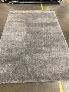 lot 56938 image: Grey Shag 5 x 7 Area Rug