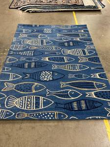 lot 56946 image: Blue Fish Pattern 5 x 7 Area Rug