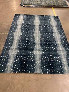 lot 56950 image: Blue Speckled 5 x 7 Area Rug