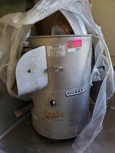 lot 22005 image: Hobart Commerical Food Preparing Machine