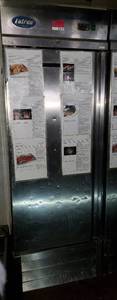 lot 22018 image: Entree Refrigerator Model CF1