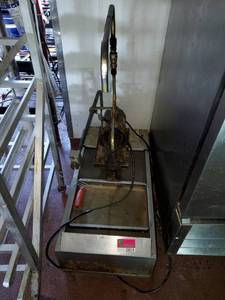 lot 22019 image: Oil Filtration System