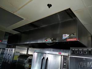 lot 22028 image: 11ft Captiveaire Exhaust Hood