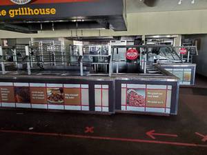 lot 22074 image: 58ft Buffet Cooking Station