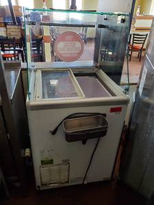 lot 22110 image: Starjac Ice Cream Freezer EDC-4