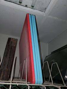 lot 22125 image: (4) Cutting Boards