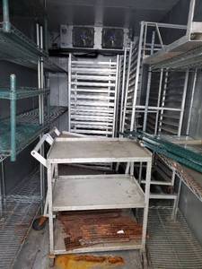 lot 22167 image: Metro Racks, Sheet Pan Racks, Metal Carts
