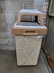 lot 22168 image: Outdoor Trash Can