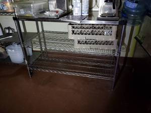 lot 22173 image: 2 Shelf Metal Rack