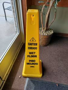 lot 22348 image: Wet Floor Sign