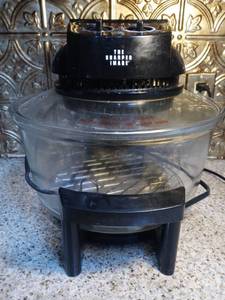 lot 3016 image: The Sharp Image Super Wave Oven. Convention Oven. French Technologies Glass Bowl