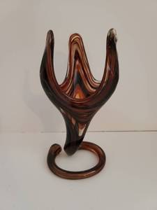 lot 266 image: Vintage MCM Retro Hand Blown Jolly Glassblowers Brown Red Glass