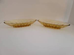 lot 269 image: Lot of 2 Vintage Amber Relish Boat Ribbed Bottom- Right Dish is Chipped See Photos