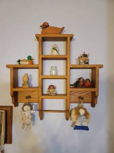 lot 2621 image: Wooden Display Shelving - Trinkets Included