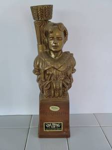 lot 3525 image: Genuine Heritage Tecumseh Ezra Brooks 12 Decanter