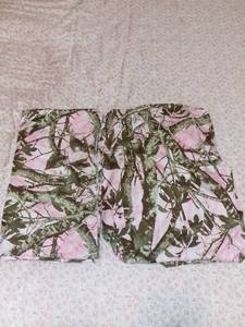 lot 4501 image: Mainstays Full Size Sheets. Pink Ozark Trail Camo Design