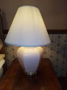 lot 4502 image: White Glass Alsy Table Lamp. Touch Sensor