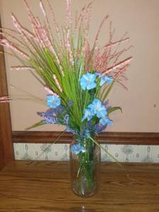 lot 4508 image: Ball Jar Flower Arrangement