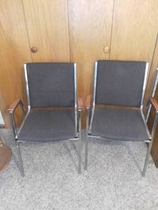 lot 4532 image: Pair of BrownBlack Stacking Arm Chairs
