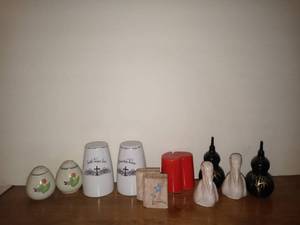 lot 2637 image: 6 Pair Lot Of Interesting Salt And Pepper Shakers