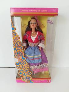 lot 5154 image: Special Edition Italian Barbie