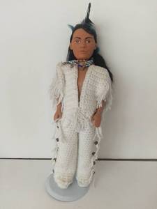 lot 5159 image: Native American Barbie Style Doll in Crocheted Outfit