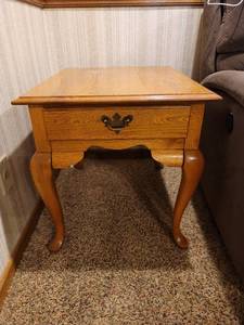 lot 55 image: Broyhill Nightstand&nbsp