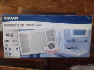 lot 1511 image: Broan Ventilation Fan With Light and Heater